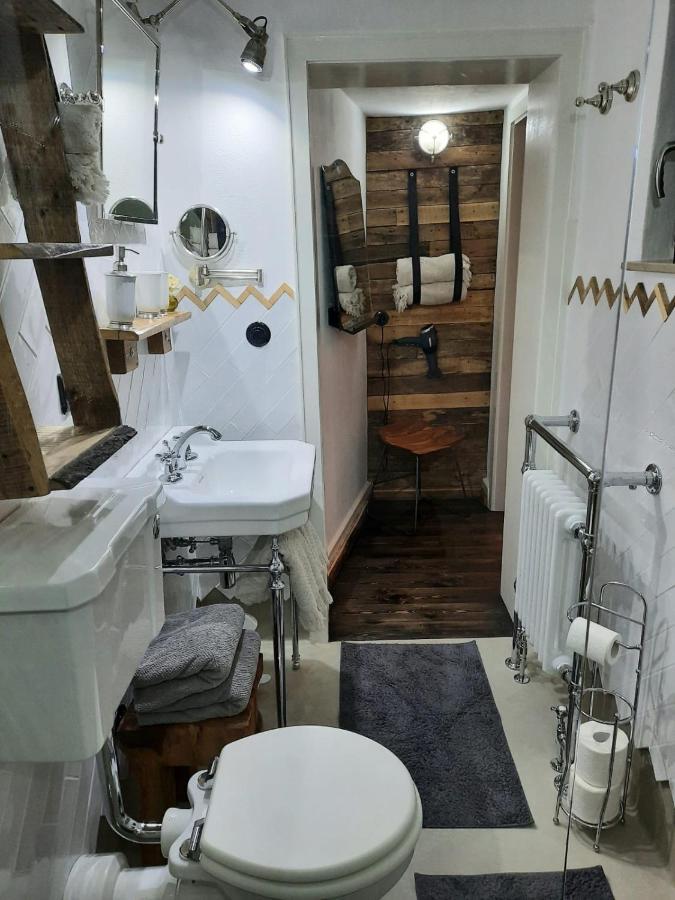 Boutique Apartments Benz I-Iii Бергиш Гладбах Екстериор снимка